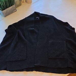 Banana‎ Republic Charcoal Knit Cardigan